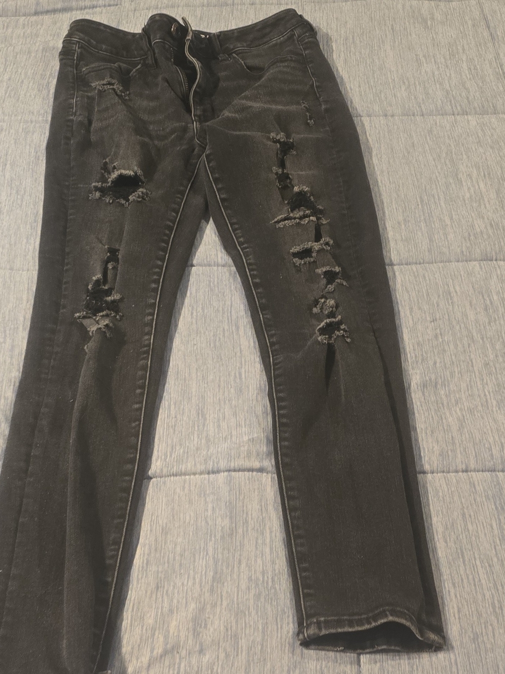American Eagle Outfitters Black Ripped Skinny Jeans